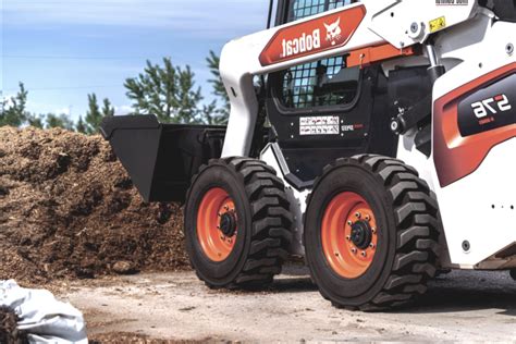 mini skid steer tracks vs wheels|best rated tracked skid steer.